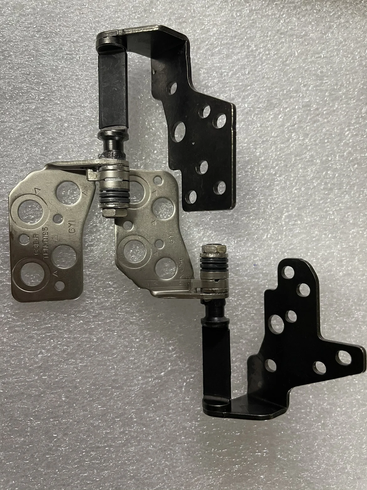 

Петли ЖК для HP 3 PLUS OMEN 17-AN 17-an TPN-Q195