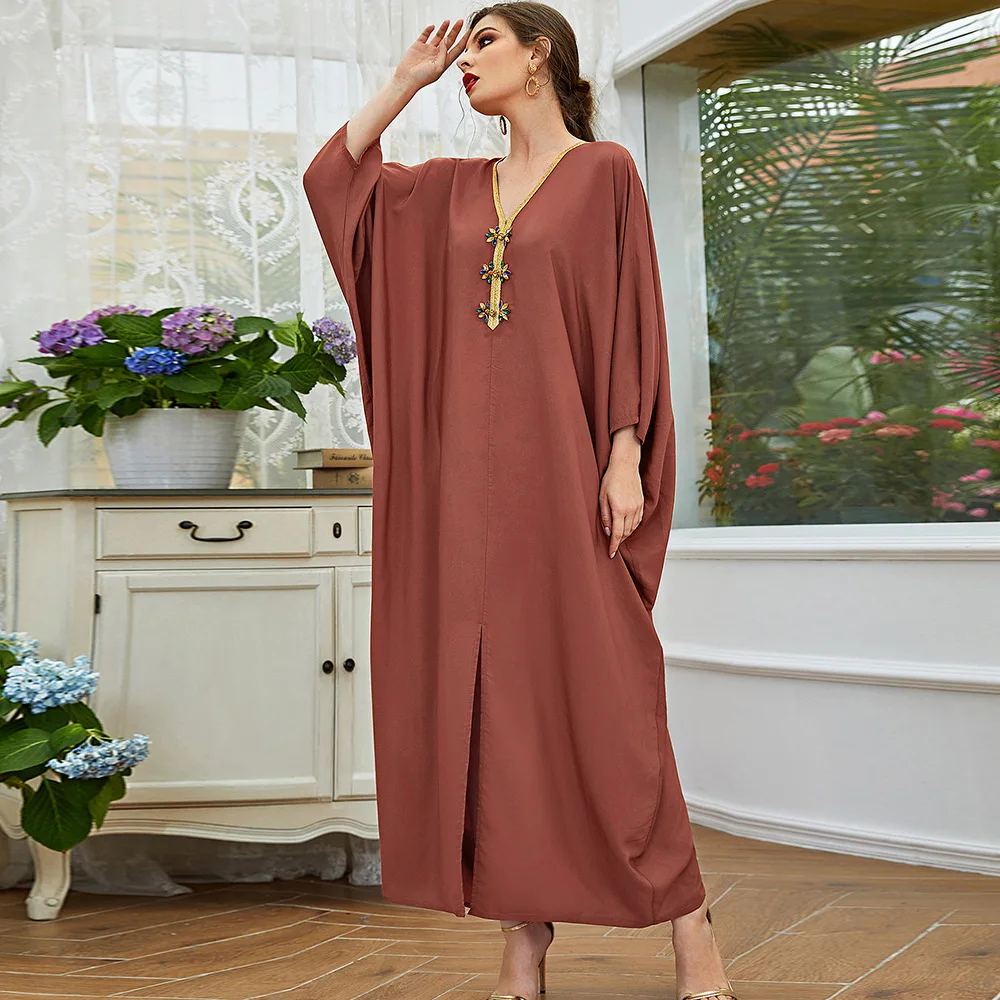

Loose Bat Shirt With Gold Stitched Neckline Middle East Dress Long Skirt Cape Robe Elegant Long Dress 2022 New Fashion Ramadan