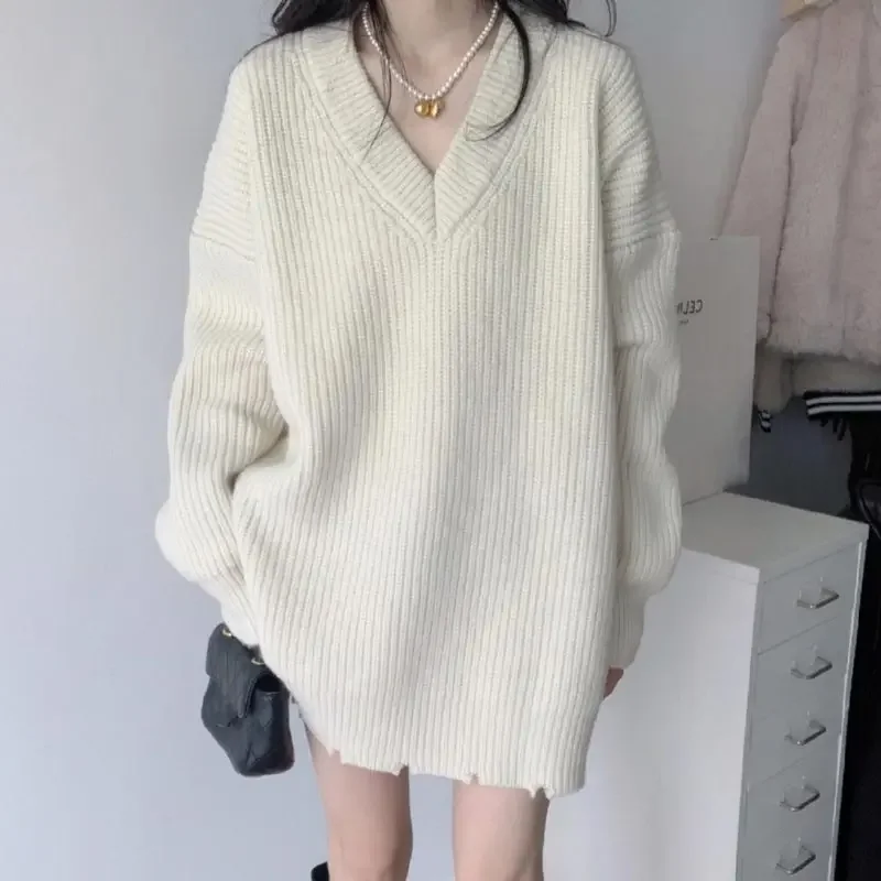 Свитер женский оверсайз с V-образным вырезом теплая одежда повседневный