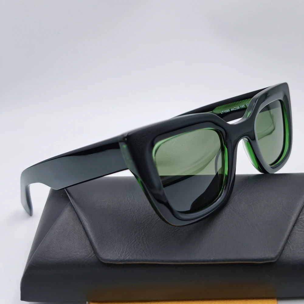 Женские солнцезащитные очки в винтажном стиле