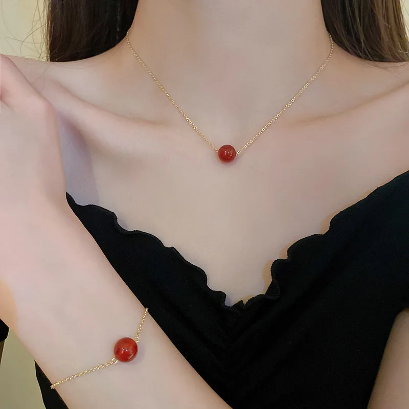 

KAITIN Red Acacia Beans Geometric Beads Bracelet for Women Design Sense Bracelet Small New Handwear Gold Plated Jewelries