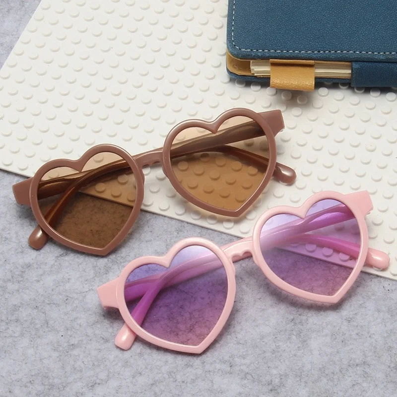 

2022 детские милые Солнцезащитные очки в форме сердца, Детские брендовые дизайнерские солнцезащитные очки, Детские ретро очки в форме сердца ...