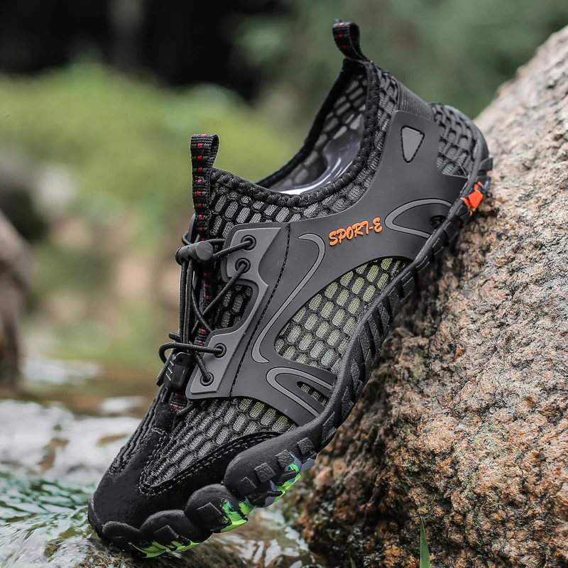 Unisex Aqua Shoes Men Field Wading Shoes Quick-Drying Lightweight Sports Water Sneakers Size 35-47 Sapatilla Hombre