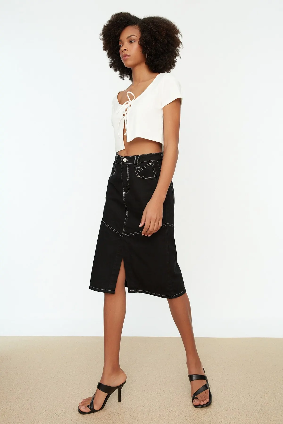

Women's Skirt Black stiched Midi Denim Skirt Summer Fashion Casual Short Sleeve Elegant Skirt