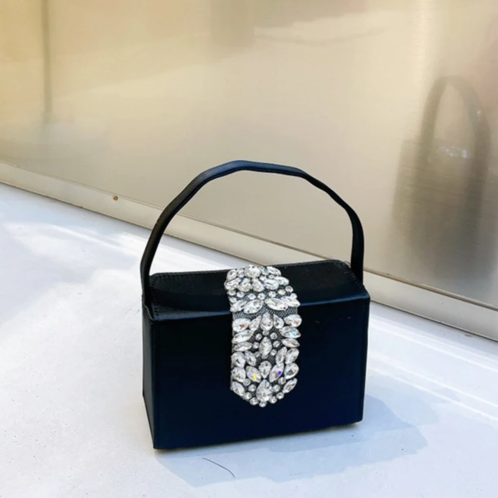 

Luxury Satin Box Bags for Women Fashion Rhinestone Women's Handbag Silk Shoulder Crossbody Bag Diamonds Evening Wedding Purses