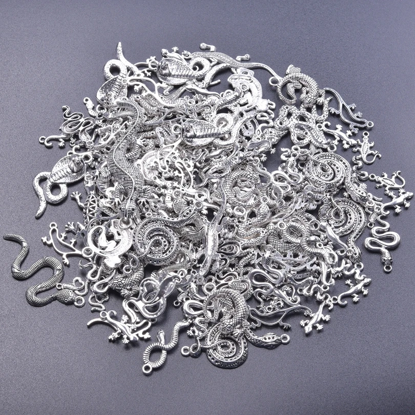 

Alloy Charm Antique Silver Color Snake Series Lizard Retro Pendant DIY Bulk Wholesale Mix Jewelry Making Fit Bracelets Materials