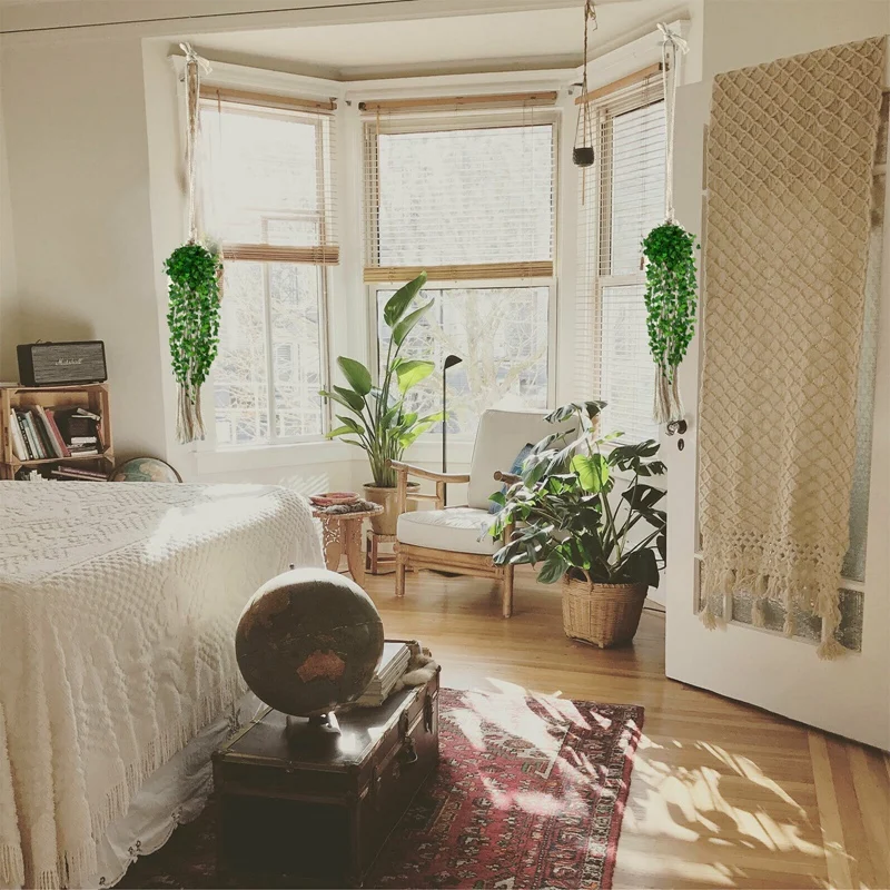 Вешалка для растений в стиле макраме