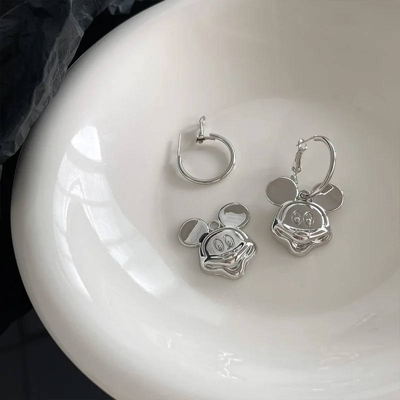 Disney Микки Маус S925 Серебряная Игла Креативные Карикатурные Женские Серьги Дизайн Стиль Простое Темпераментное.
