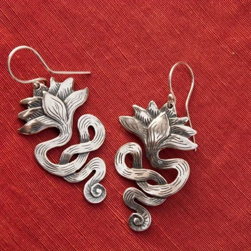 

Bohemian African Tribe Vintage Plant Carved Zinc Alloy Earrings