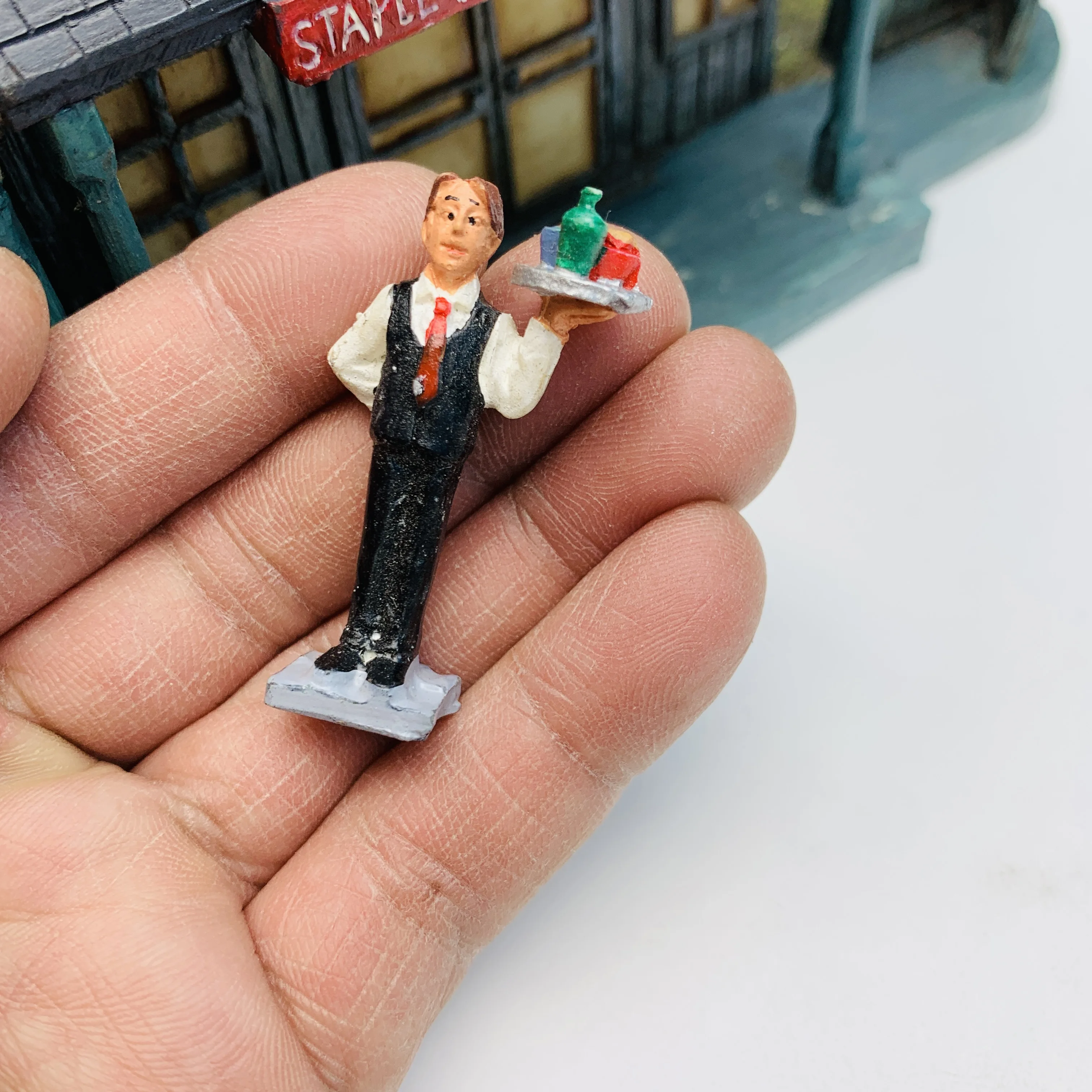 

Миниатюрная кукла садовый декор