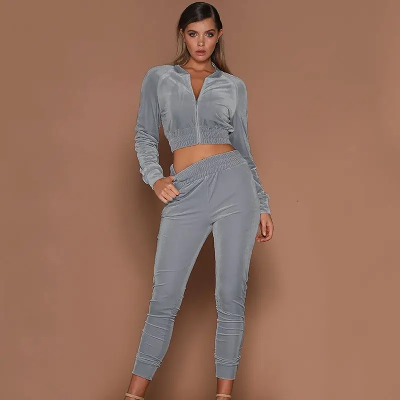 

2021 Velvet Suit Women European American Autumn Winter Solid Color Slim Zipper Sweater Foot Sports Trousers Two-Piece Tracksuit