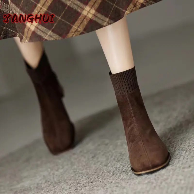 

Женские замшевые ботинки на молнии сзади, универсальные теплые ботинки на высоком каблуке, в стиле ретро, зимний сезон 2022