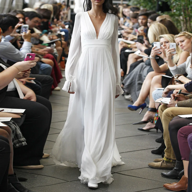 White Vintage Dress Womens 2022 High Quality Runway Elegant V-neck Long Sleeve Draped Pleated Long Chiffon Dress