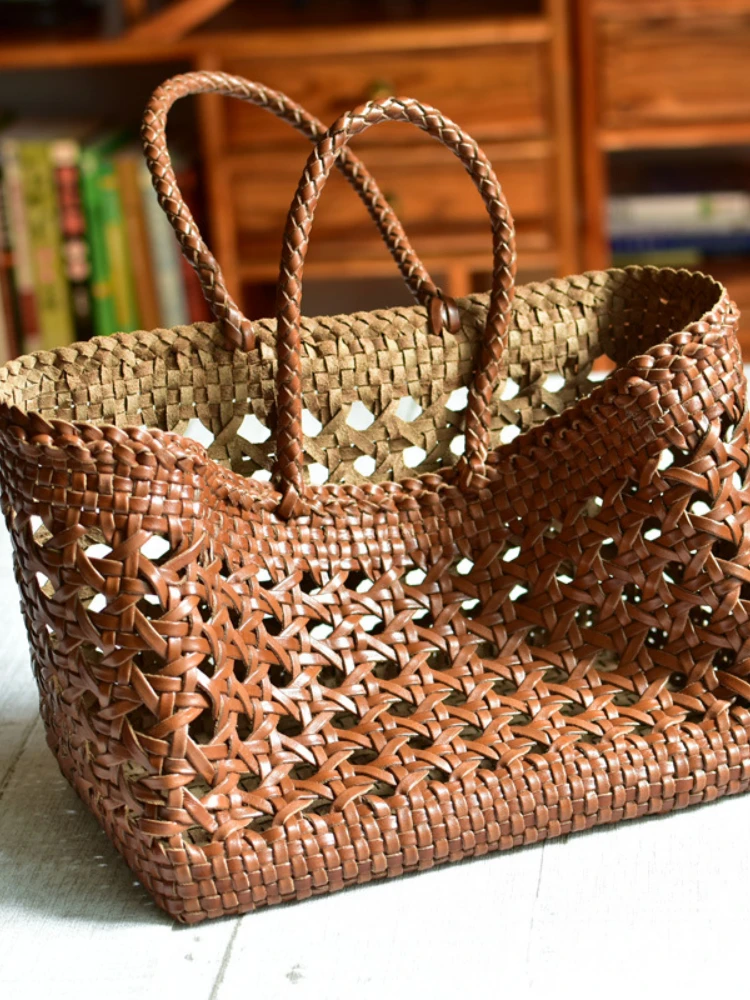 

2022 New Solid Color Woven Layer Cowhide Hollow Vegetable Basket Bag Women Casual Large-capacity Box Shopping Tote Bag