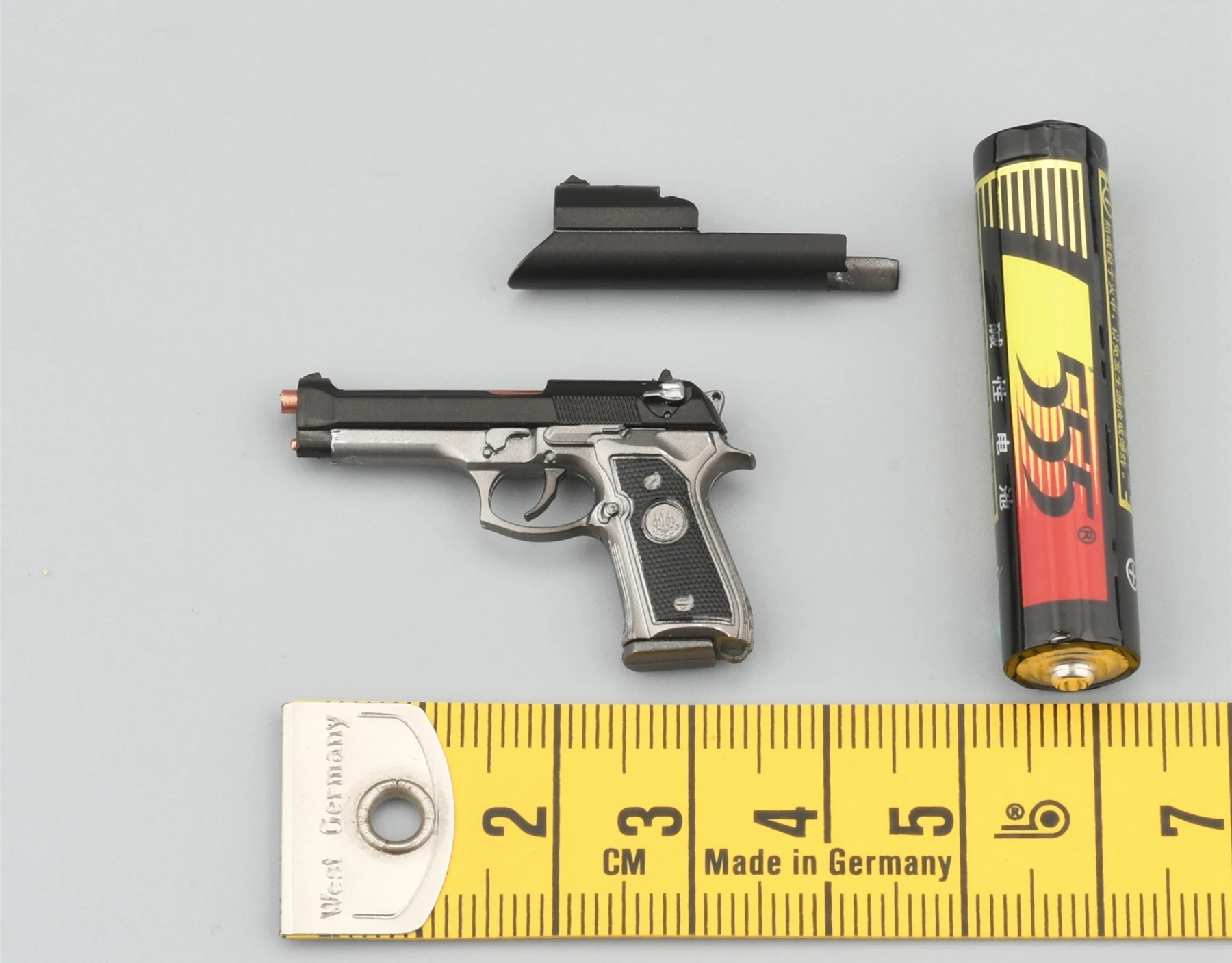 DAMTOYS масштаб 1/6 DAM GK028 M9 модель пистолета для 12 дюймов Гангстер