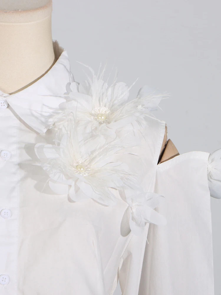 Женская однотонная блузка с отложным воротником длинным рукавом и аппликацией