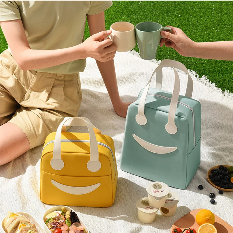 

Smiley For Women Travel Or Office Food Refrigerated Bag Oxford Portable Zipper Thermal Lunch Bags Durable Food Picnic Bags
