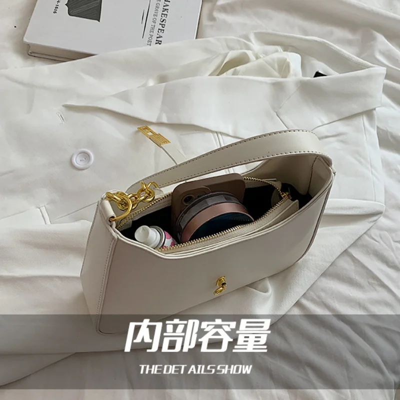Women's Retro Luxury Solid Color Small Shoulder Bag for Femele Travel Free Shipping сумка женская Fashion Chain Underarm Handbag