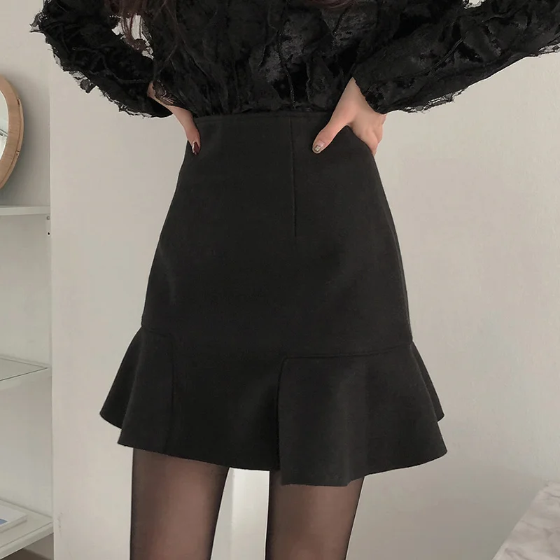 

Hot sale 2023 Skirts Women Spring Autumn Ruffles Slender A- line Mini Skirt Solid England Black Womens Korean Fashion Woman Clot