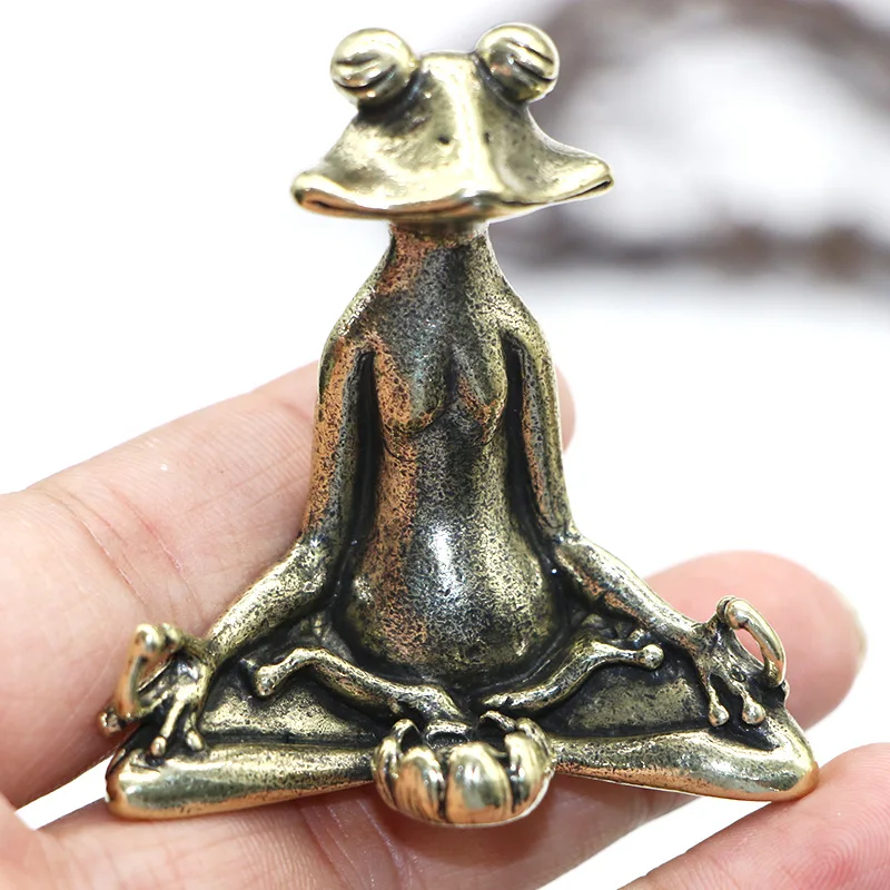 

Retro Brass Meditate Zen Buddhism Frog Statue Small Ornament Copper Animal Sculpture Incense Burner Home Desk Decoration Tea Pet