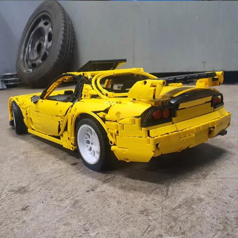 Новинка суперспортивная модель автомобиля в масштабе 1:8 Строительный набор