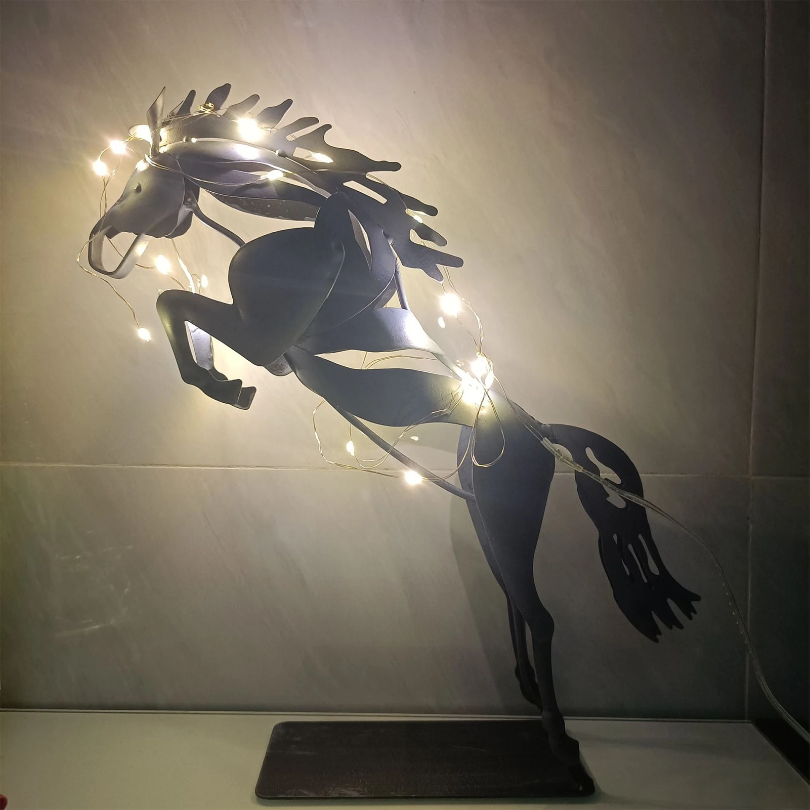 

Horse Figurine Life-Like Horse Standing Statue Environmentally Friendly Desk Decorations E2S