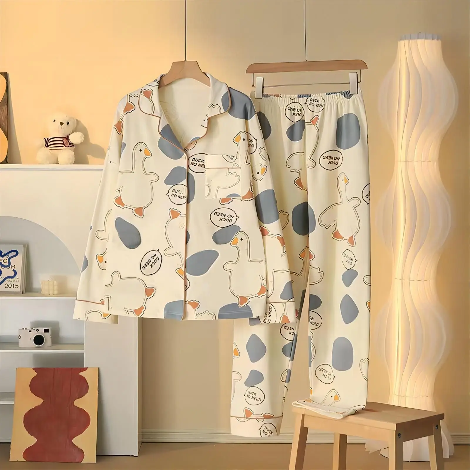 Pajamas women age paragraph cardigan 100% terylene cartoon cute long sleeve students can wear a household to take