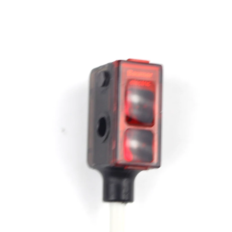 

FEDK 07P6901KS35A BAUMER photoelectric sensor ultra-small through-beam proximity switch brand new original FEDK 07P6901KS35A