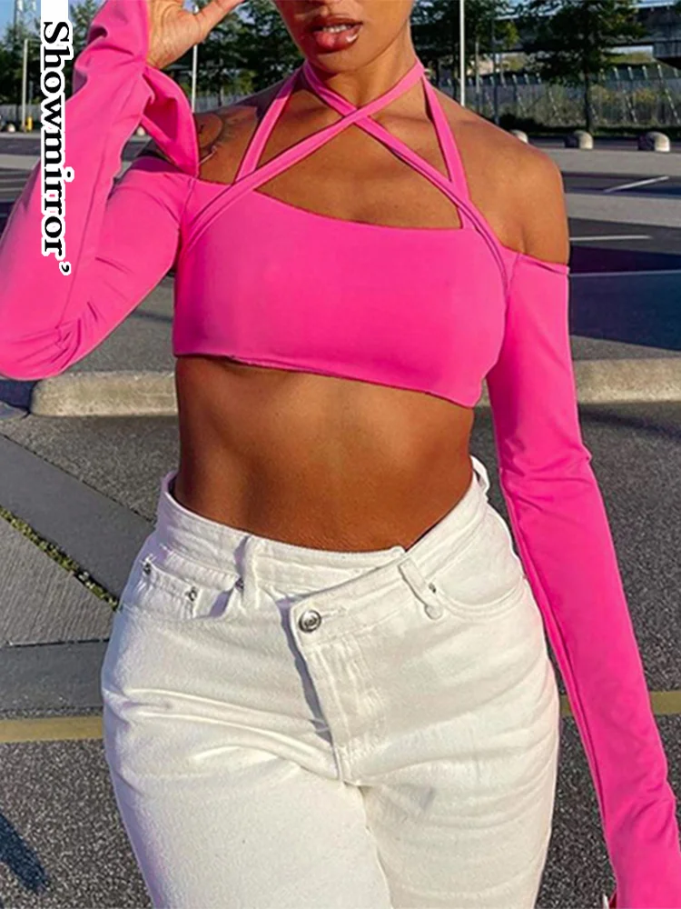 

Женский укороченный топ с лямкой на шее, с открытой спиной и длинным рукавом