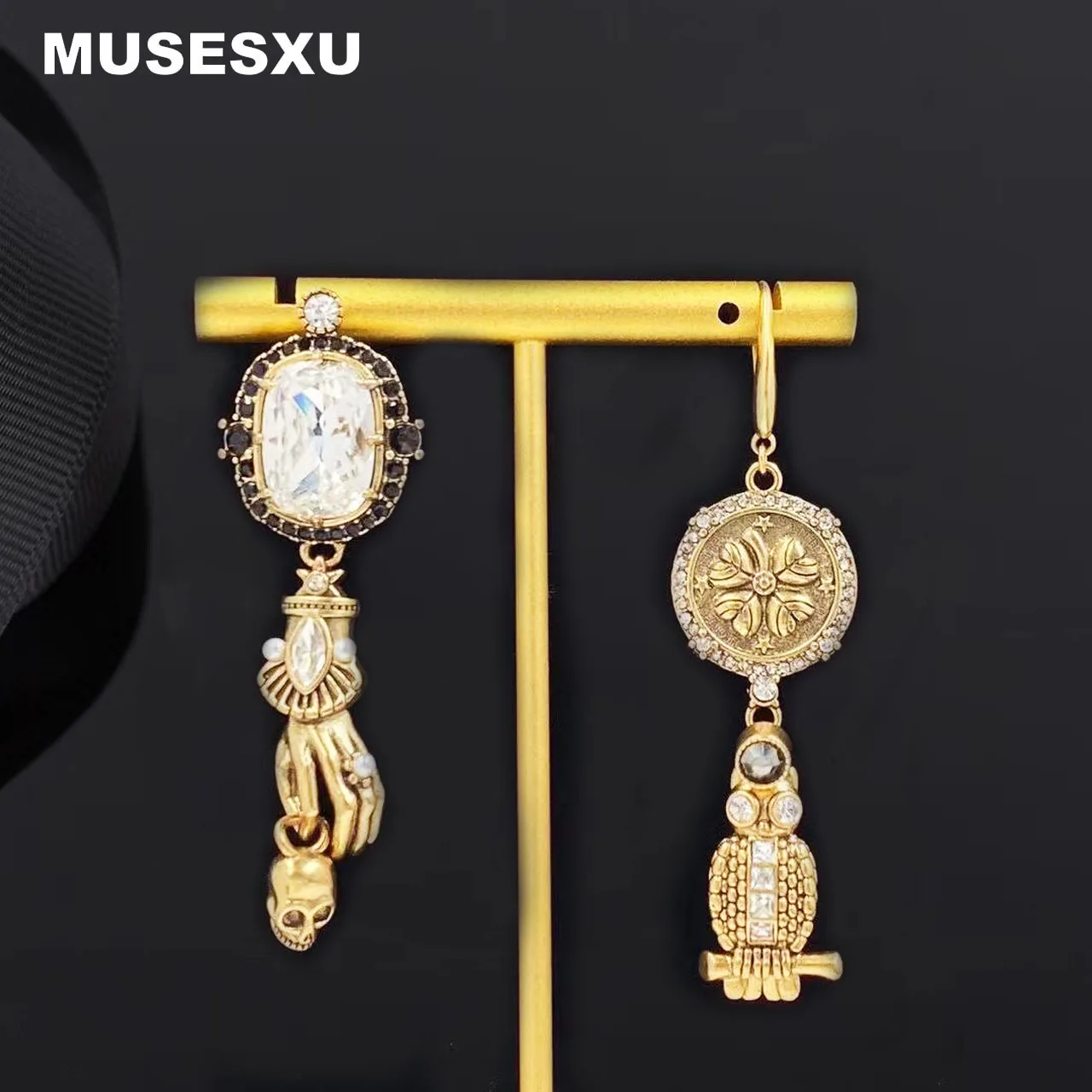 

Fashion Jewelry & Accessories Baroque Style Brand Owl Hardware Pendant Zircon Asymmetric Earrings For Women's Party Wedding Gift