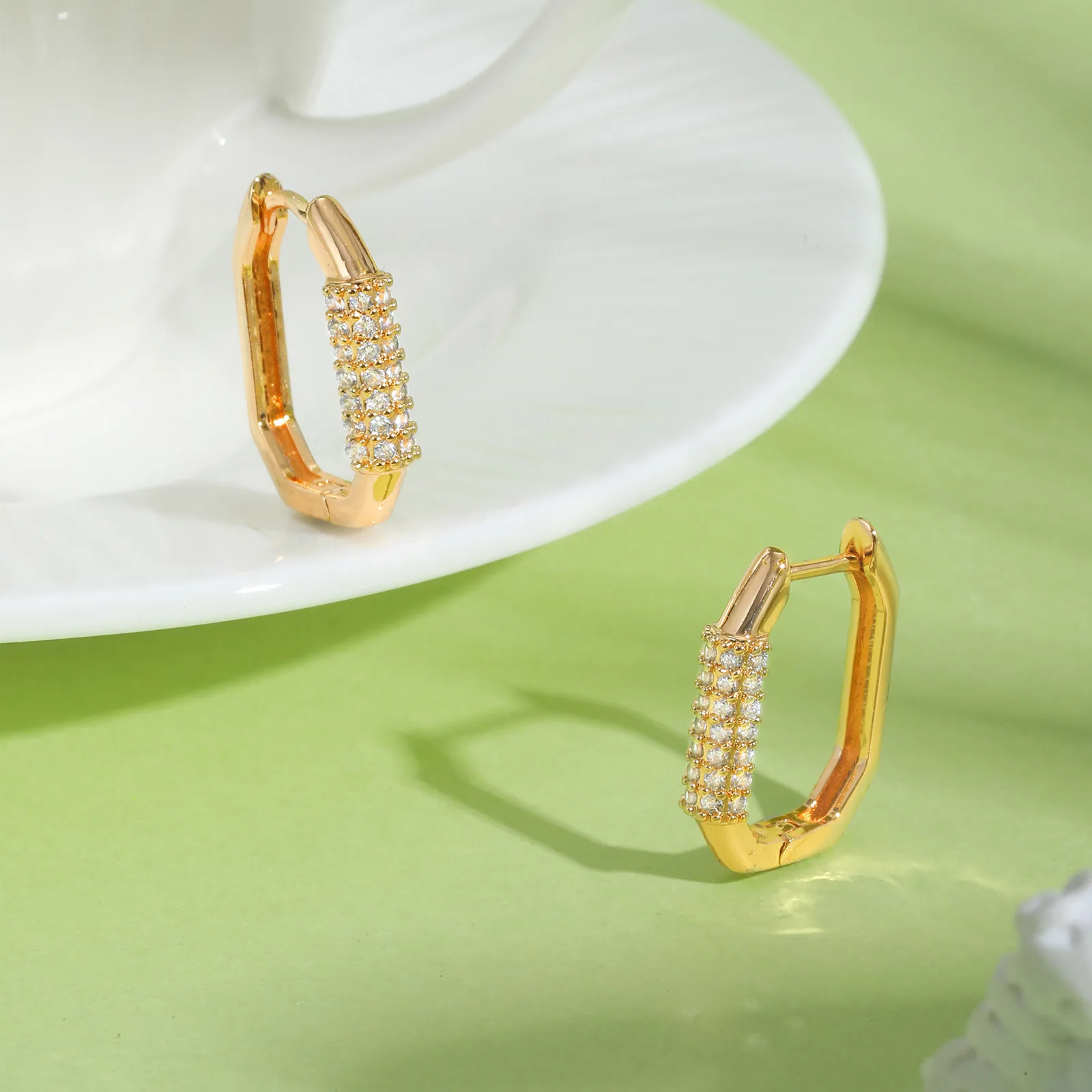 Серьги-кольца prjewel из меди с цирконом