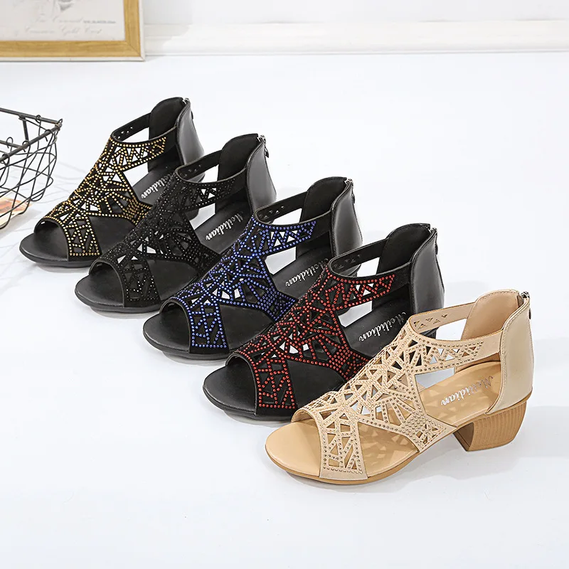 

Босоножки женские на блочном каблуке, с ремешком и открытым носком