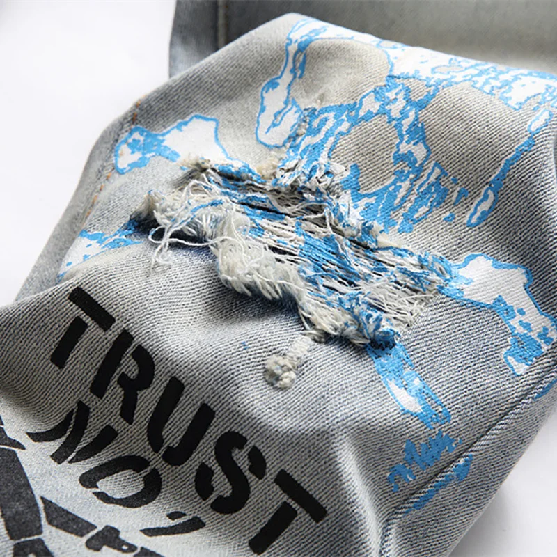 Men's Fashionable Printed Jeans Trendy Figure Slogan Blue Stretch Pants Retro Punk Button Fly Hole Split Fit Straight Pants