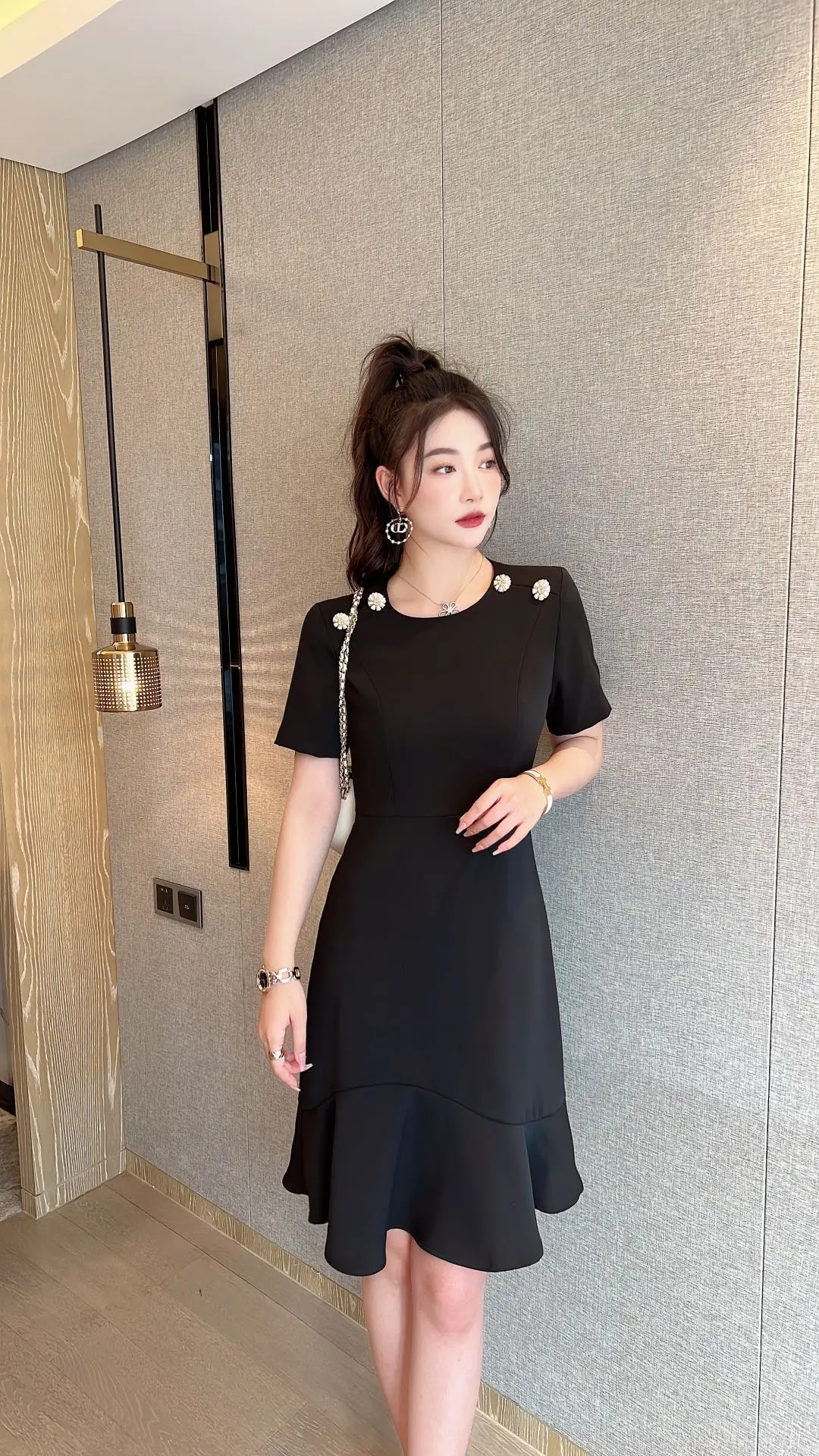 

2023 spring and summer women's clothing fashion new Fishtail Dress 0511