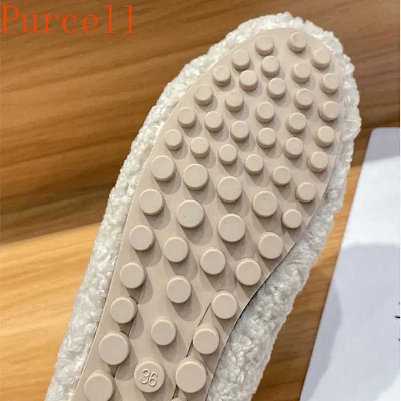 women's winter plush shoes Fashion chain round head design Outdoor leisure warm snow boots plus size loafers 41-43