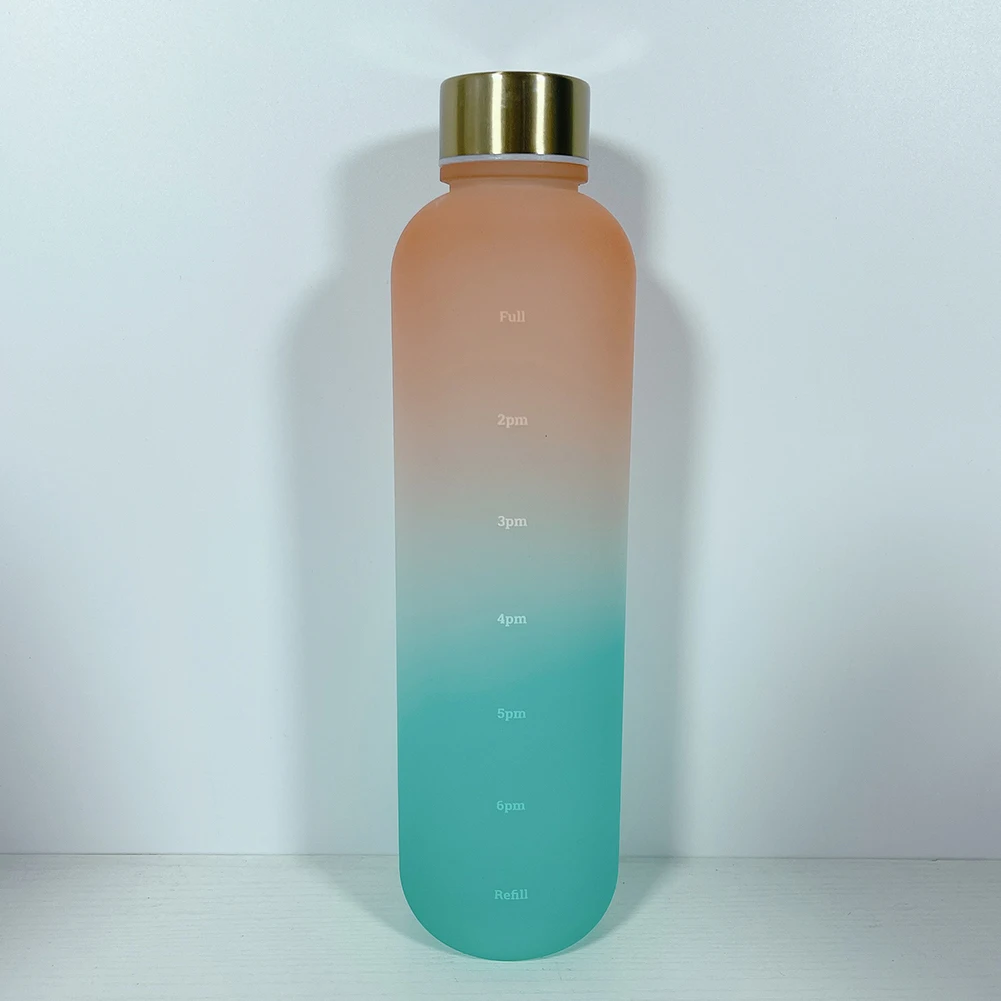 Бутылка для воды с большой емкостью 1000 мл защитой от отскоков маркером времени