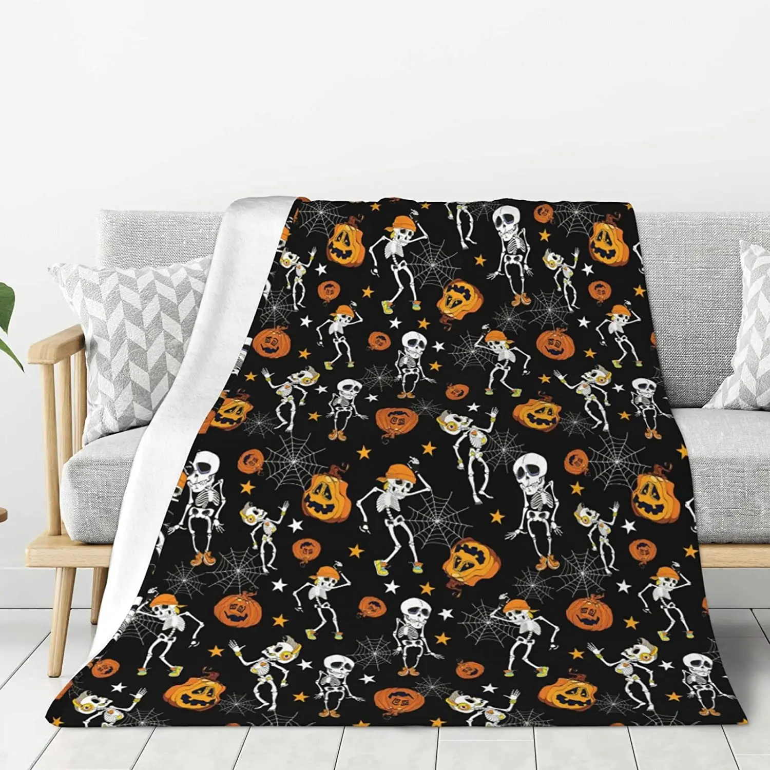 

Halloween Skull Flannel Blanket Print Soft Comfortable Throw Blanket for Bed Sofa Office Camping and Travel Warm Lightweight