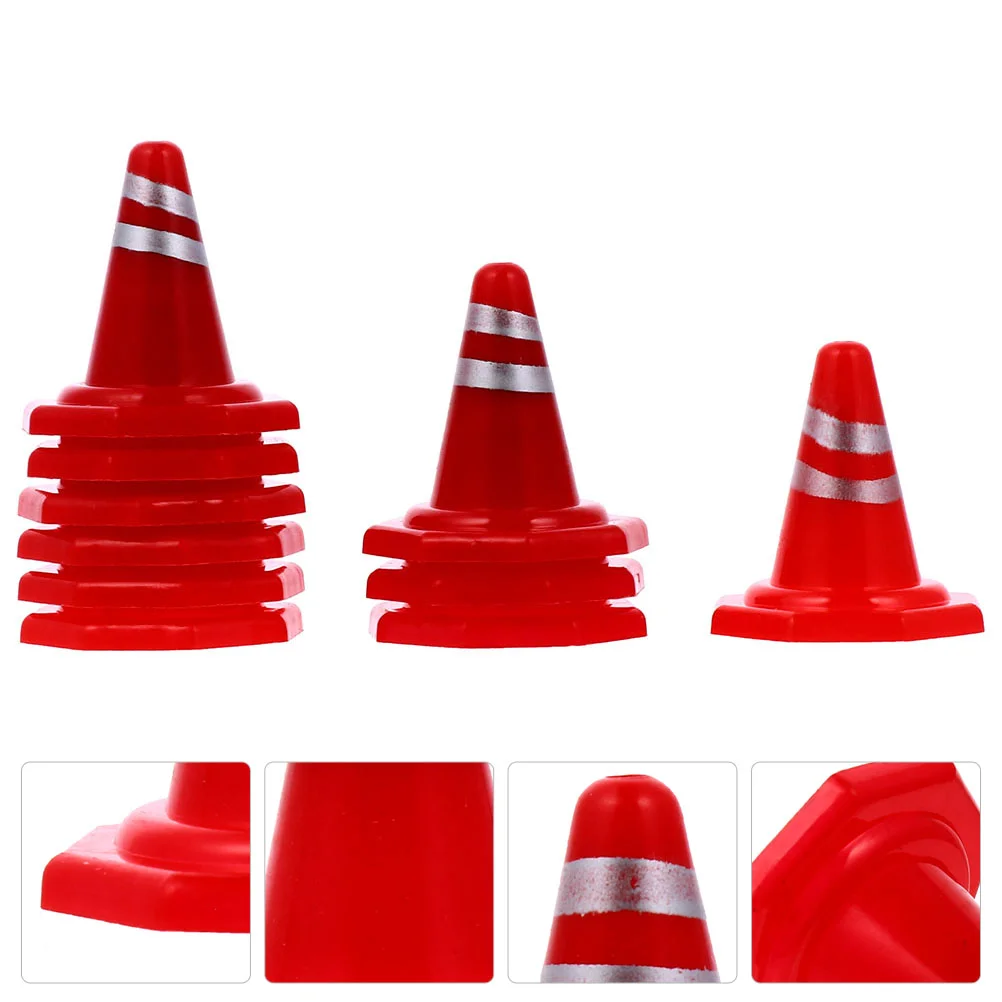 

20 Pcs Sandbox Barricades Sports Accessories Plastic Road Cone Simulation DIY Signs Roadblock Traffic Work Table