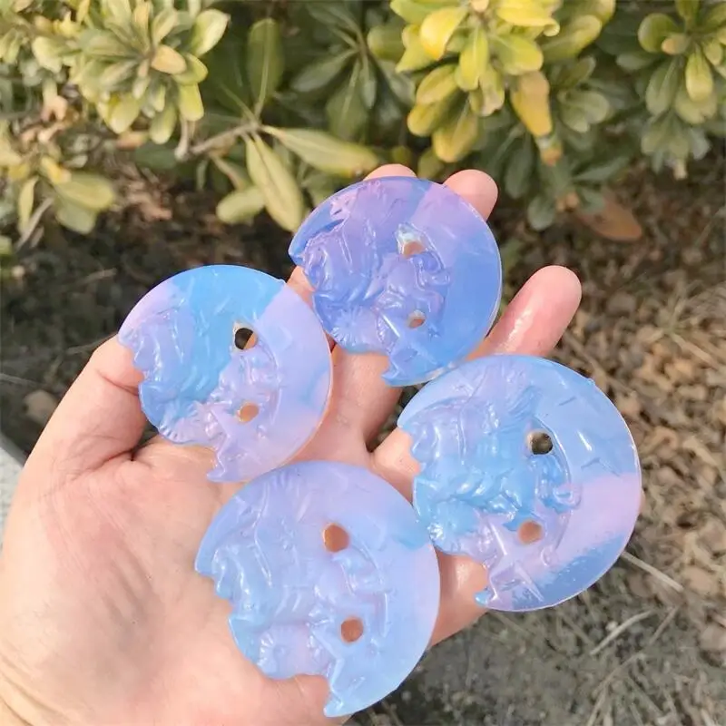 Натуральный Синий Опалит Луна Единорог кристалл резьба животное Исцеление