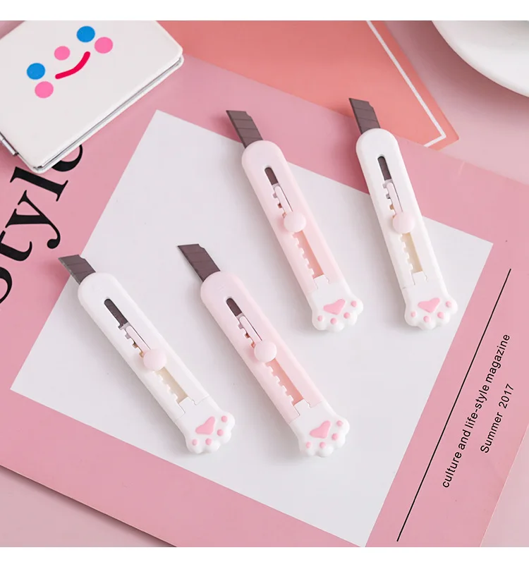 Кошачий лапа Kawaii