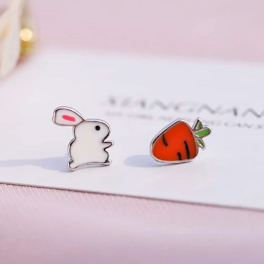 

Cute Animal Bunny Rabbit Carrot Stud Earrings for Women Enamel Asymmetry Creative Cartoon Ear Jewelry for Child Girls