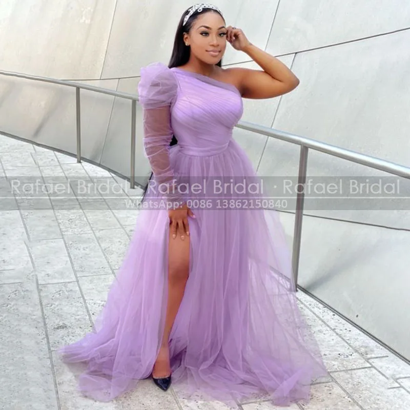 

One Shoulder Log Sleeves Bridesmaid Dresses With High Slit Fluffy A Line Lavender Tulle Women Maid Of Honor Dress Party