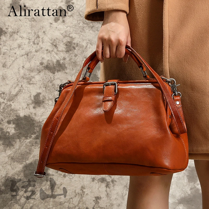 

Alirattan 2022 Leather Vintage Women Bag Hand-Brushed Cofskin Style One Shoulder Diagonal Body Portable Bag Bolsa Feminina