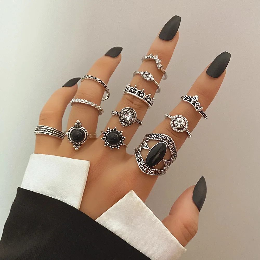 

New In Vintage 12-pcs Rings For Women Antique Inlaid Crown Joint Ring Set Black Gem Moon Ring Set 12 Piece Set Gothic Jewelry yc