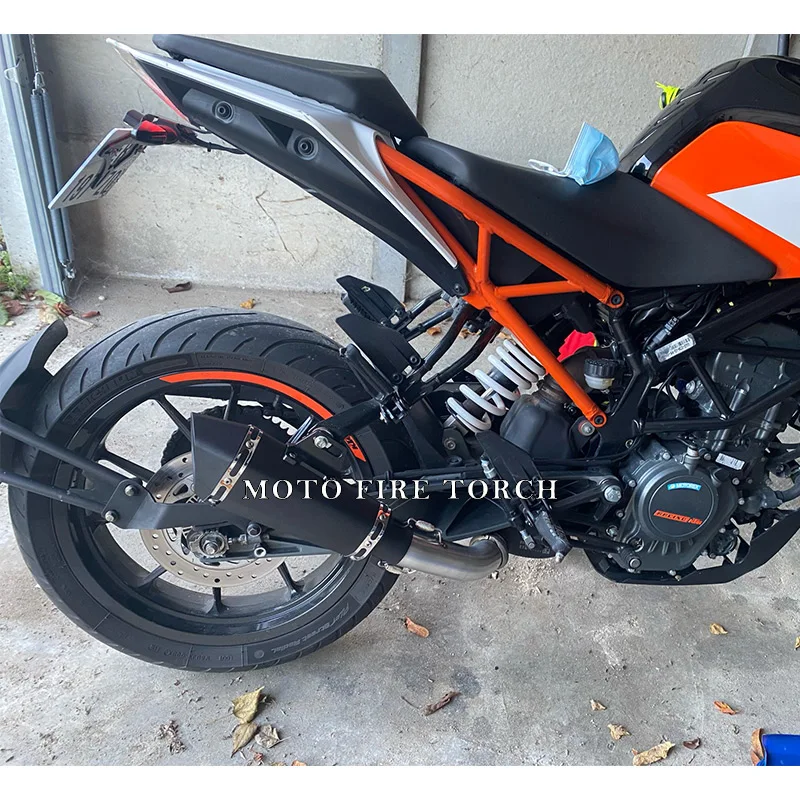 Фото Надевается для KTM DUKE 390 125 250 RC390 RC250 2017 18 2019 2020 мотоциклетная выхлопная труба, модифицированный глушитель 51 мм, средняя труба №2