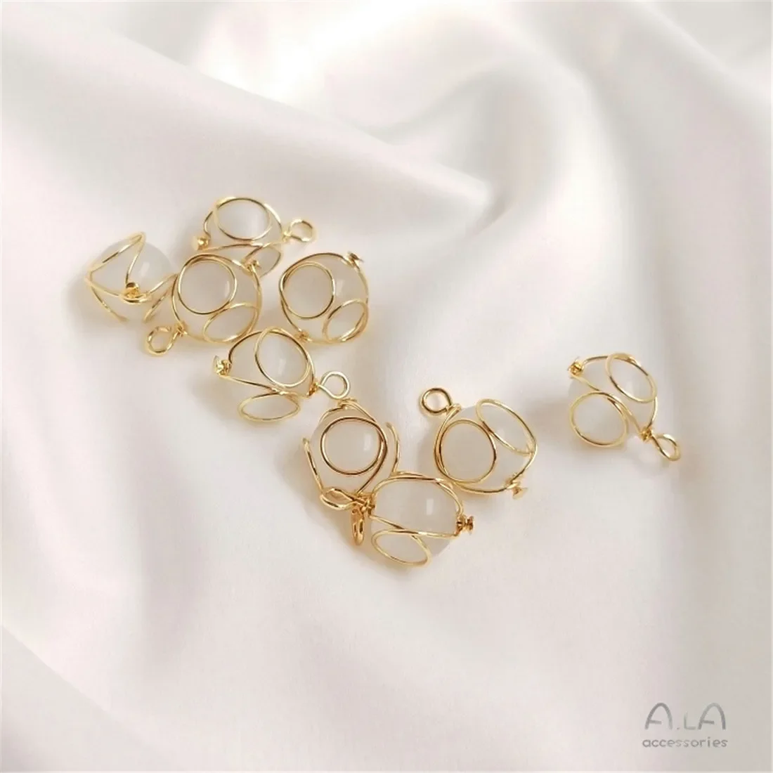 14 К позолоченная медная проволока опал бусина кулон ювелирные изделия ручной