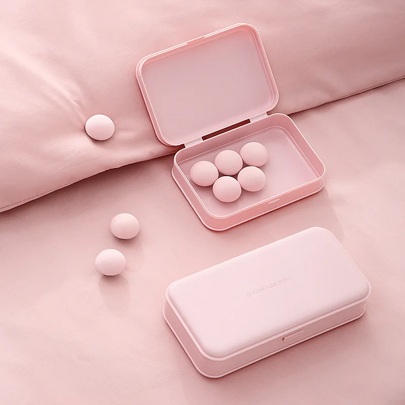 

4PCS Mushroom Quilt Holder Macaron Non-slip Quilt Blanket Clip One Key to Unlock Blankets Cover Fastener Clip Holder Bed Sheet