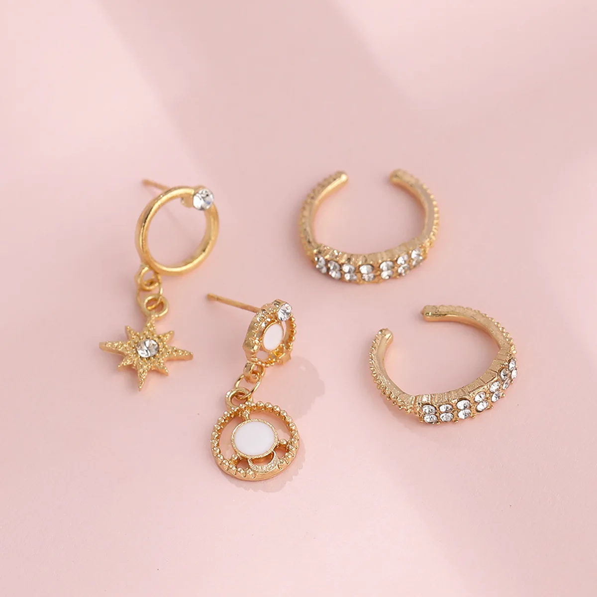 

New Vintage Jewelry Fashion Geometric Crystal Star Moon Pendant Earring Set For Women 2022 Alloy Earrings Party Gift