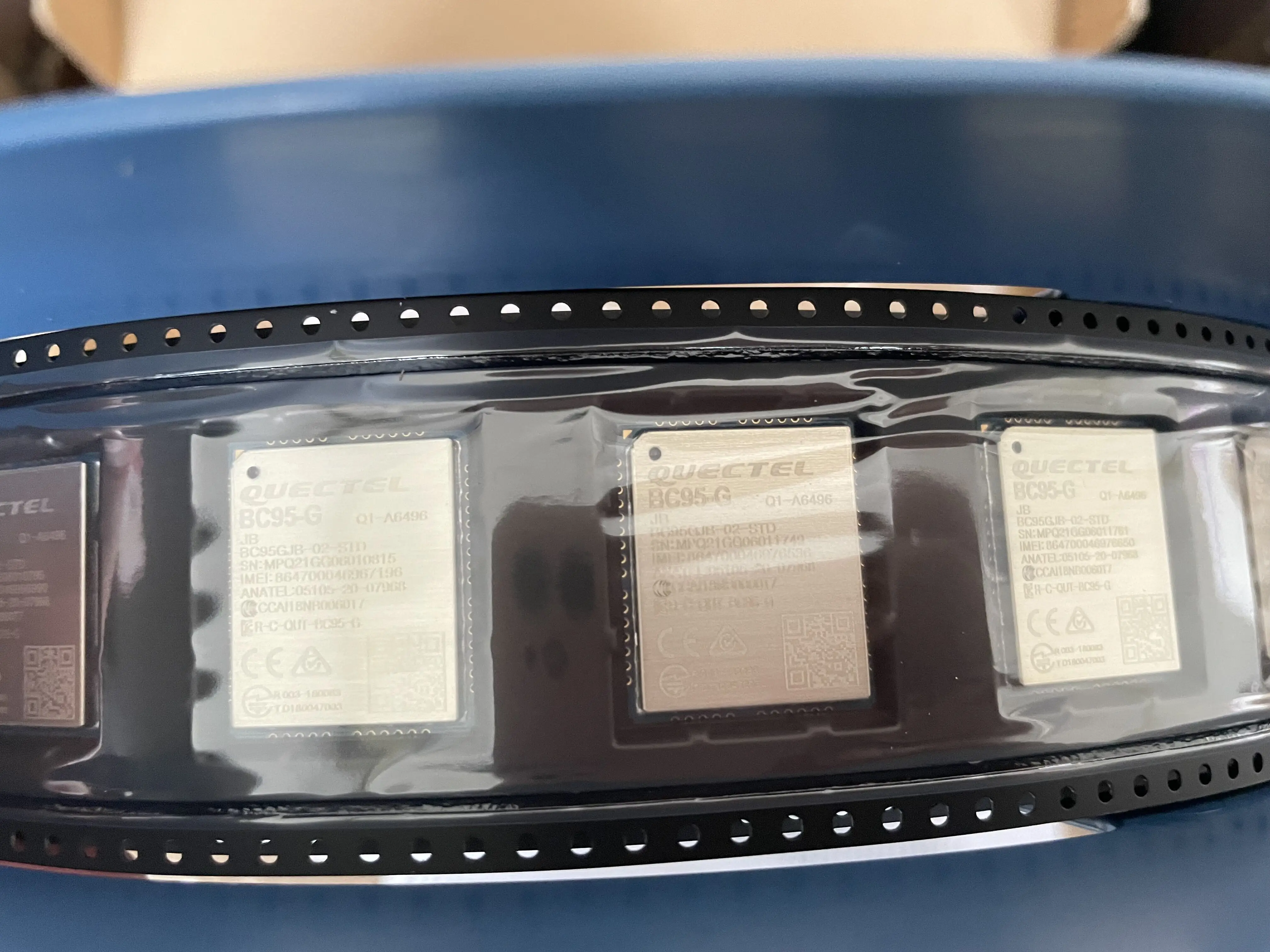 Quectel Φ Global Band BC95 BC95-G LCC GSM/GPRS/EDGE NB-IoT LTE Module 100% новый и оригинальный в наличии