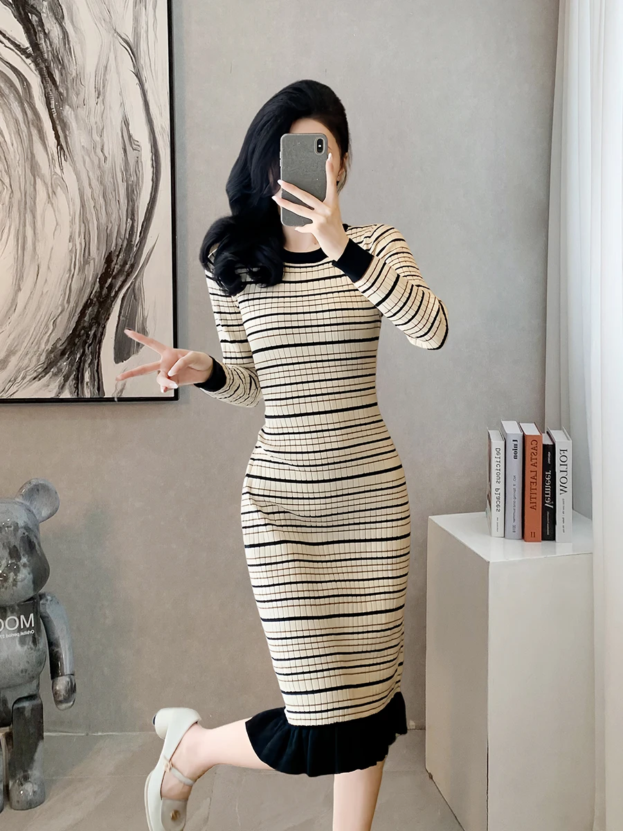 Французское светское трикотажное платье в полоску для женщин 2024 осень и зима